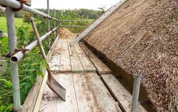 advantages of North Owersby thatch roofing